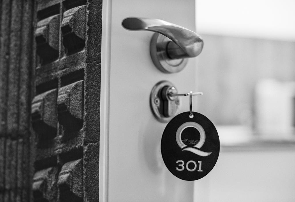 Apartamentos Turisticos Domus Seleqtia Plaza Mayor Caces エクステリア 写真